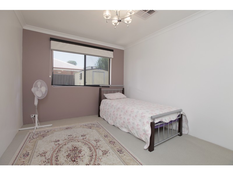 5 Elemi Bend, Atwell WA 6164