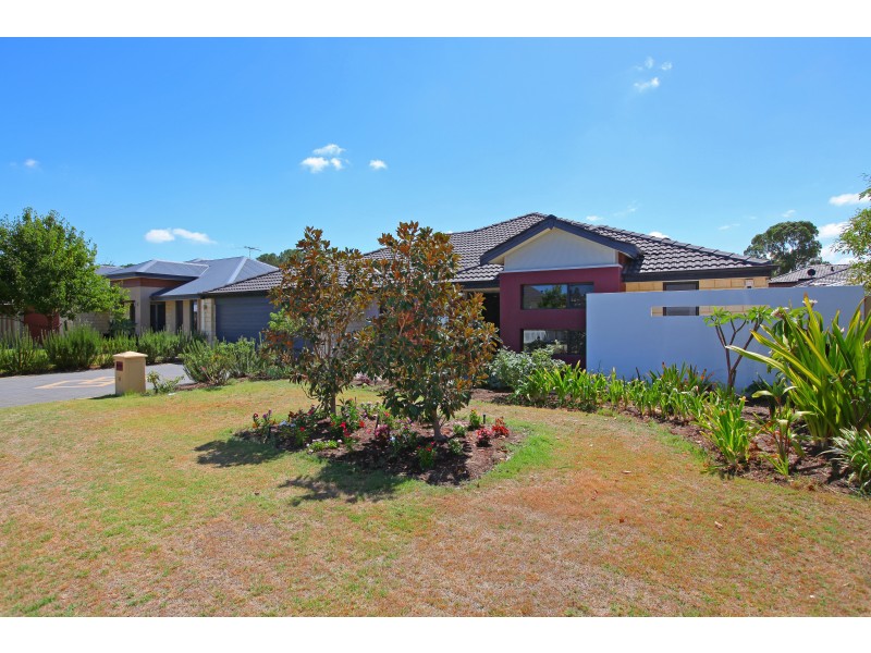 5 Elemi Bend, Atwell WA 6164