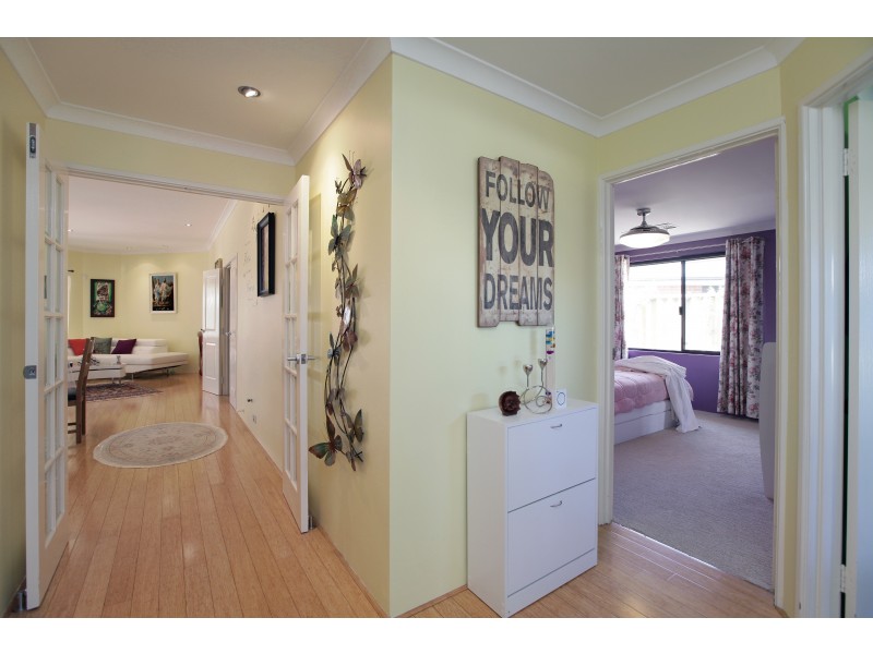 5 Elemi Bend, Atwell WA 6164