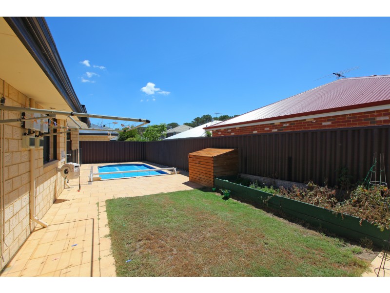 5 Elemi Bend, Atwell WA 6164