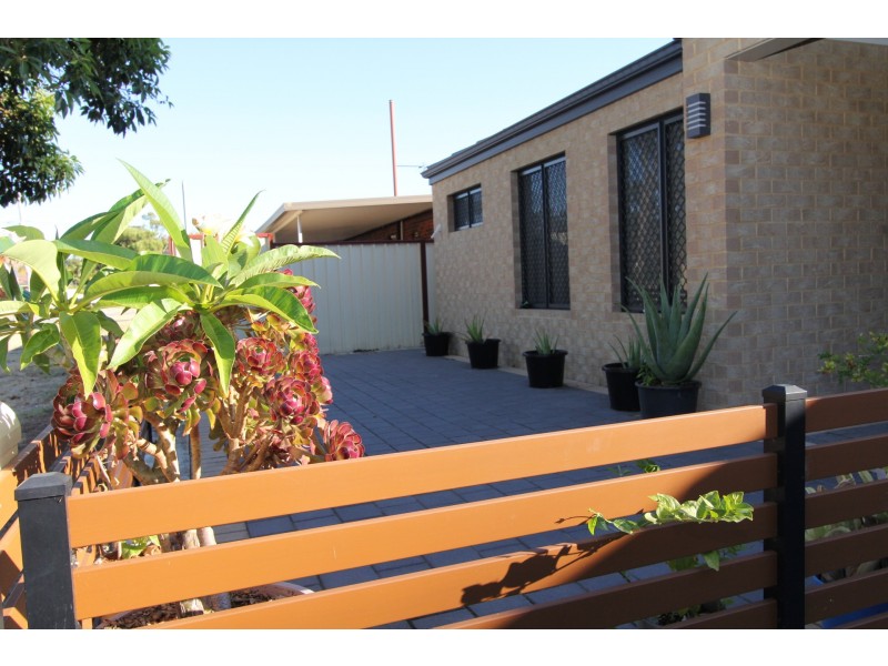 4 Keston Place, Gosnells WA 6110