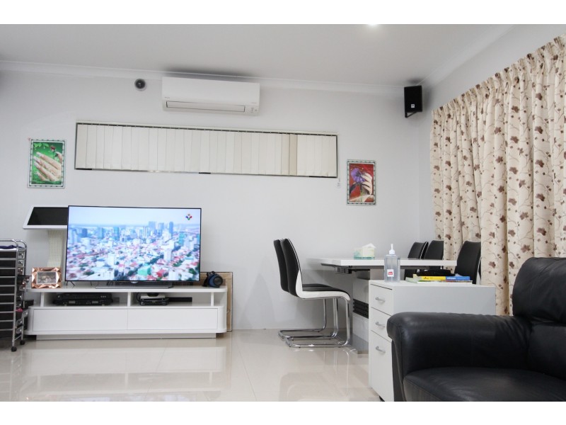 4 Keston Place, Gosnells WA 6110