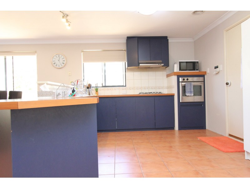 31 Kingia Way, Canning Vale WA 6155