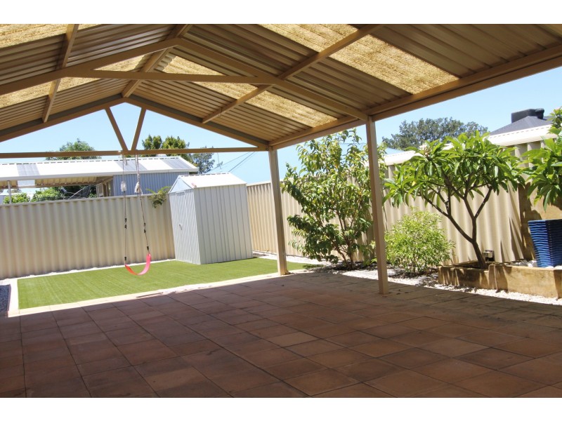 31 Kingia Way, Canning Vale WA 6155