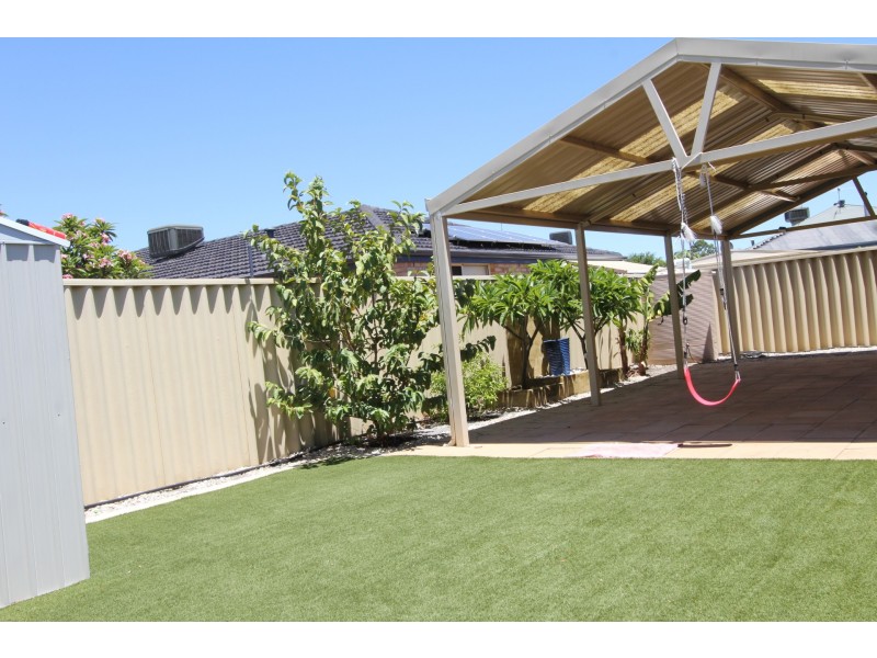 31 Kingia Way, Canning Vale WA 6155