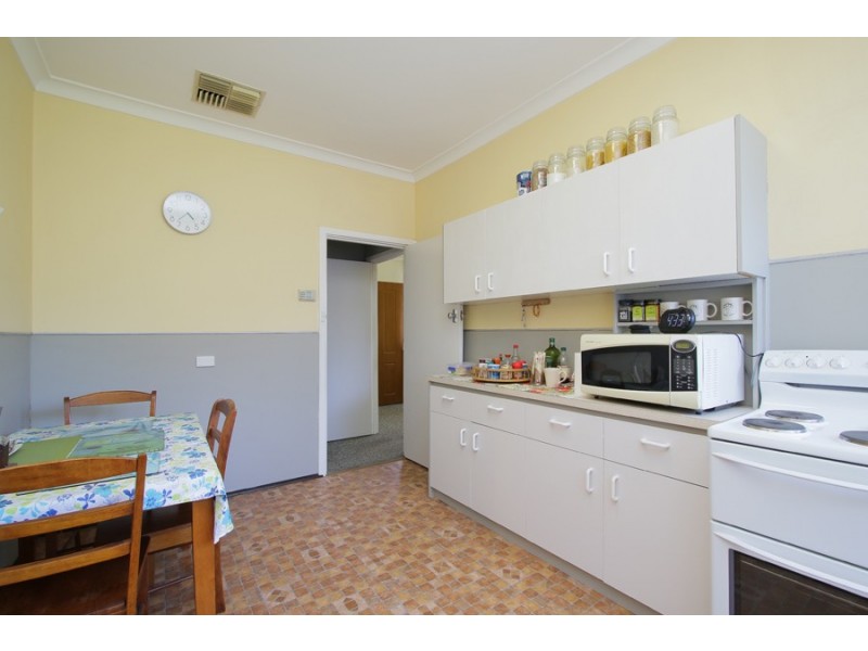 63 Wungong Road, Armadale WA 6112