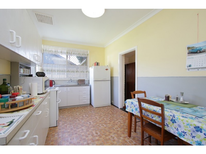 63 Wungong Road, Armadale WA 6112