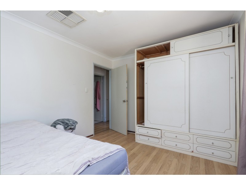 14 Cambell Road, Armadale WA 6112