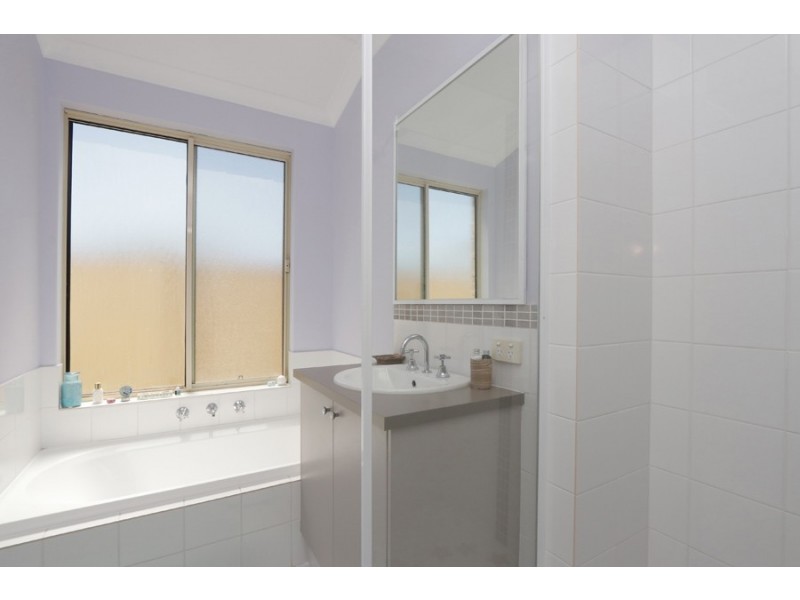 23 Pira Loop, Byford WA 6122