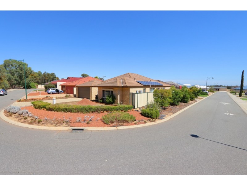 23 Pira Loop, Byford WA 6122