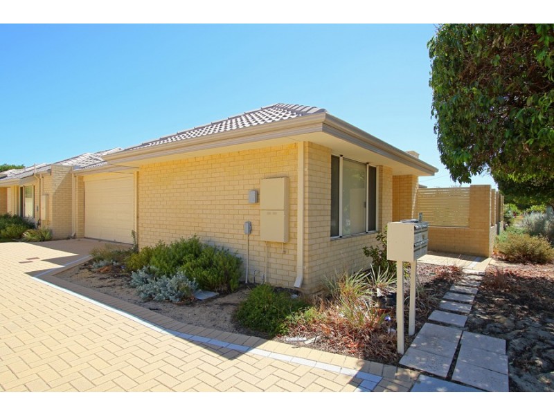 1,2,3 &4/367  Railway Avenue, Armadale WA 6112