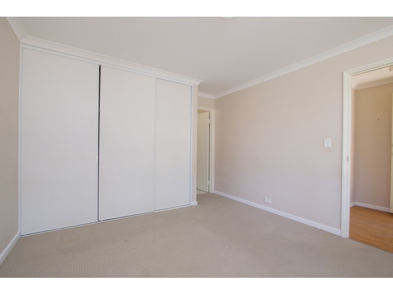 1,2,3 &4/367  Railway Avenue, Armadale WA 6112