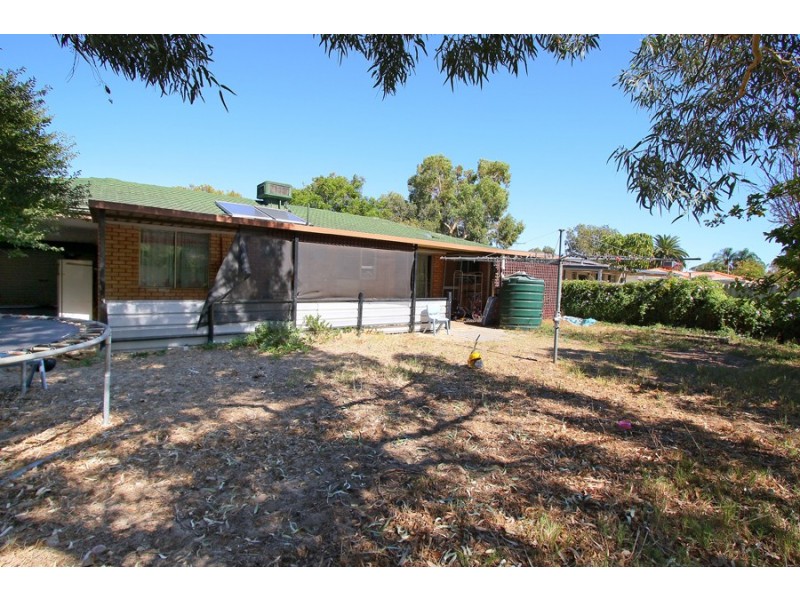 18 Rigden Street, Armadale WA 6112