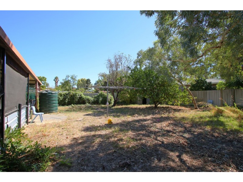 18 Rigden Street, Armadale WA 6112