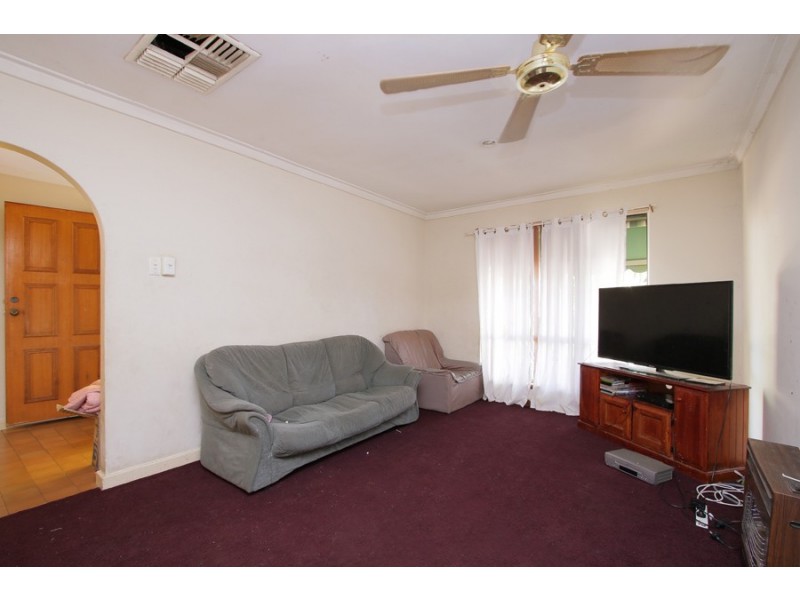 18 Rigden Street, Armadale WA 6112