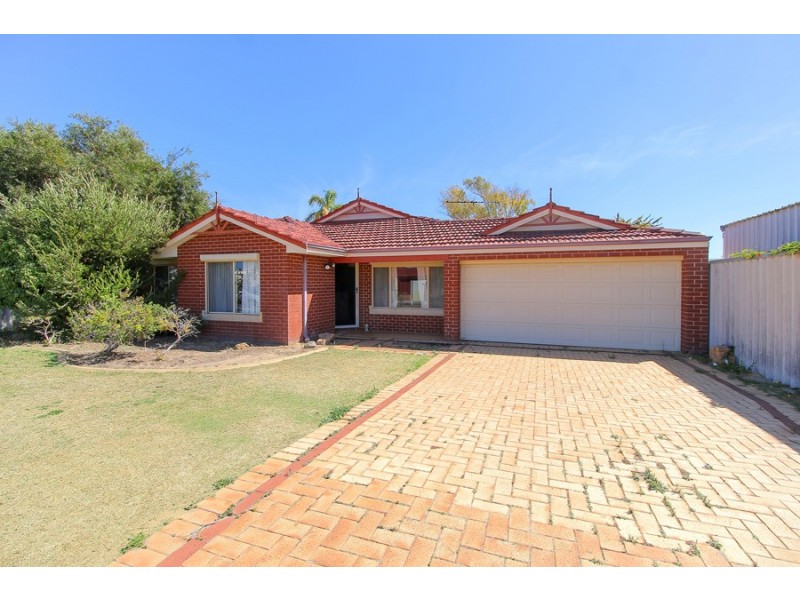 4 Shoalhaven Place, Waikiki WA 6169