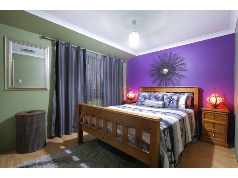 3 Koolinda Close, South Lake WA 6164