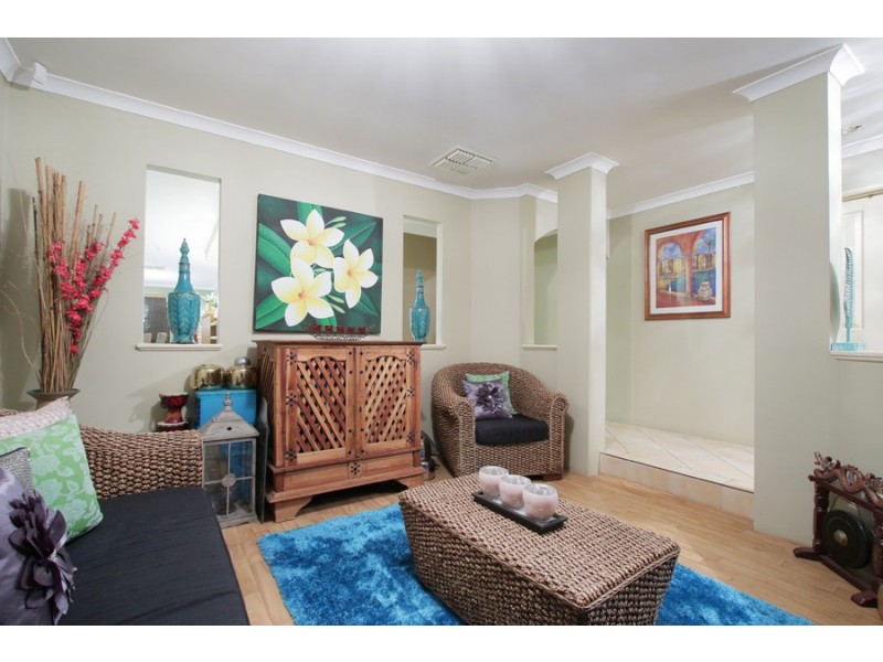 3 Koolinda Close, South Lake WA 6164