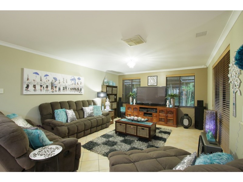 3 Koolinda Close, South Lake WA 6164