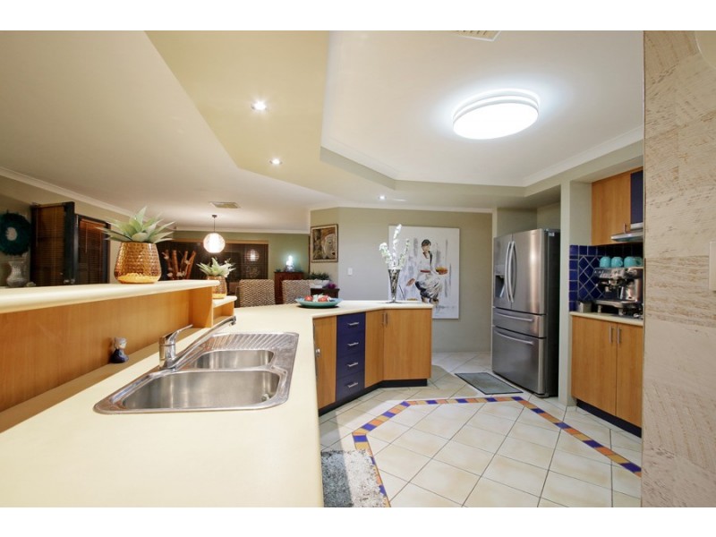 3 Koolinda Close, South Lake WA 6164