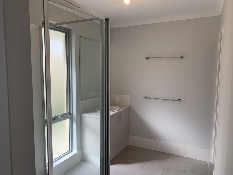 18 Brookdale Way, Meadow Springs WA 6210