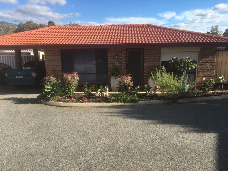 63 Amherst Road, Swan View WA 6056