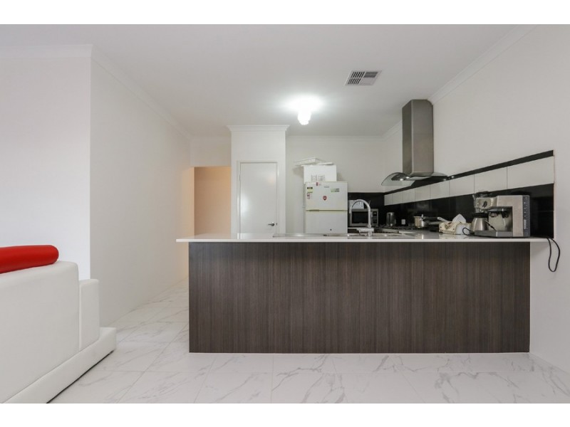 67 Lomond Way, Seville Grove WA 6112