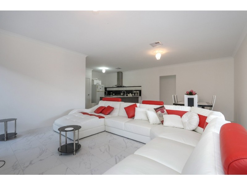 67 Lomond Way, Seville Grove WA 6112