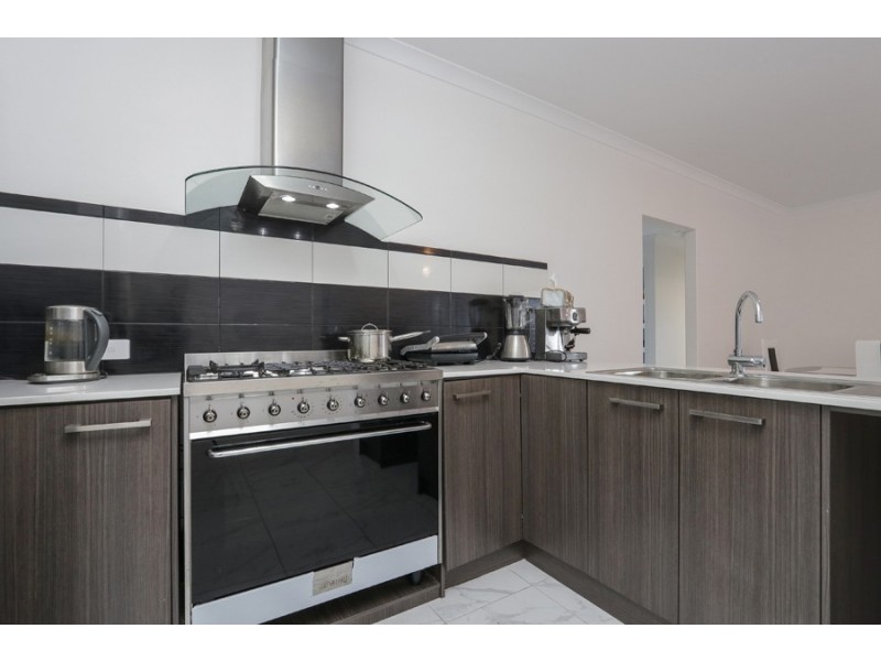 67 Lomond Way, Seville Grove WA 6112
