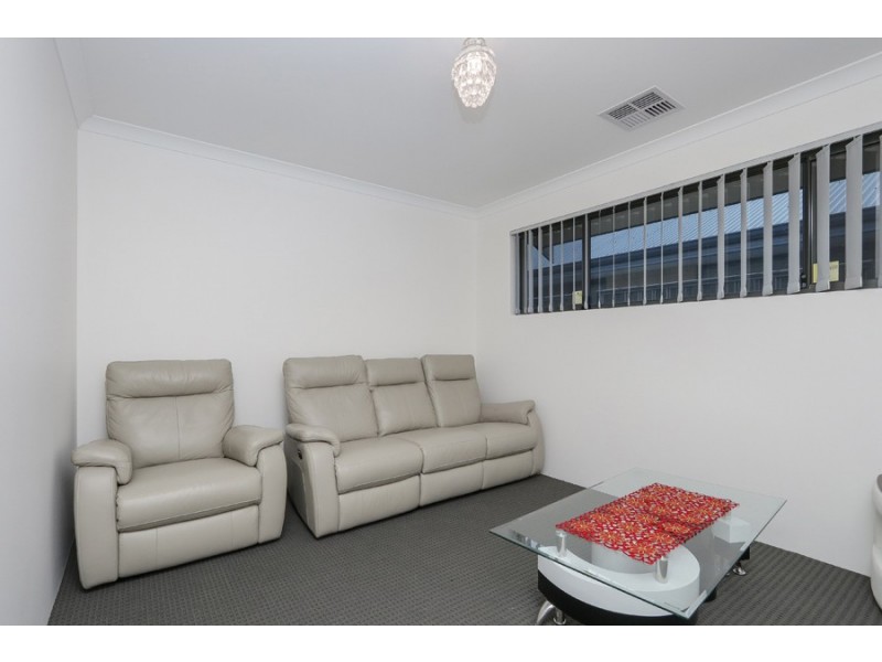 67 Lomond Way, Seville Grove WA 6112