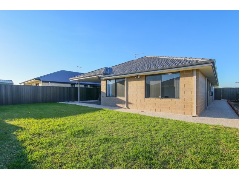 67 Lomond Way, Seville Grove WA 6112