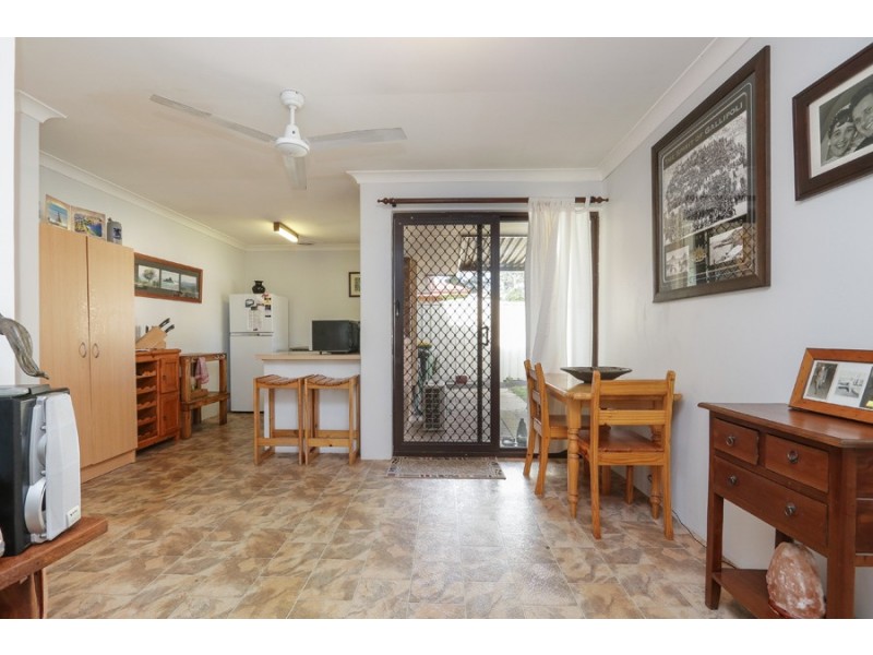 63 Amherst Road, Swan View WA 6056