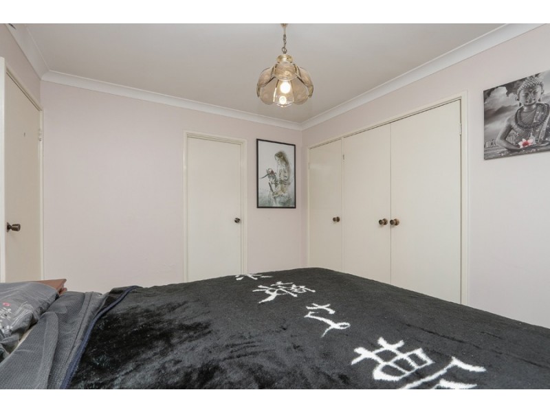 63 Amherst Road, Swan View WA 6056