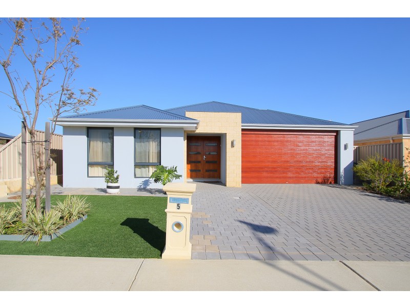 5 Castello Crescent, Byford WA 6122