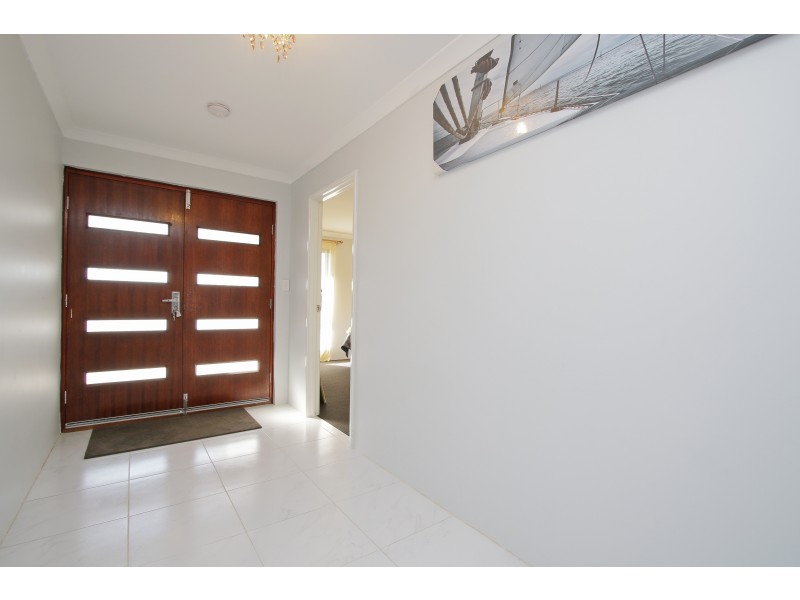 5 Castello Crescent, Byford WA 6122