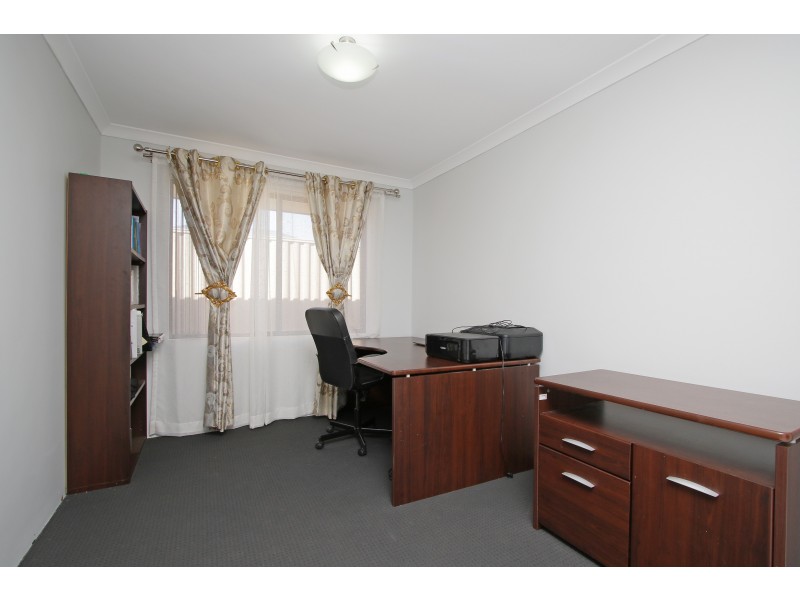 5 Castello Crescent, Byford WA 6122