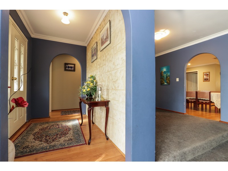 12 Pilkington Circus, Beechboro WA 6063