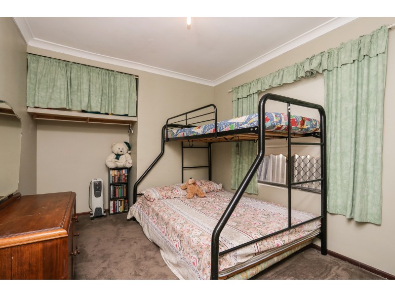 12 Pilkington Circus, Beechboro WA 6063