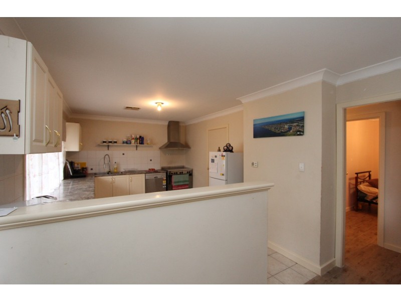 157 Third Avenue, Kelmscott WA 6111