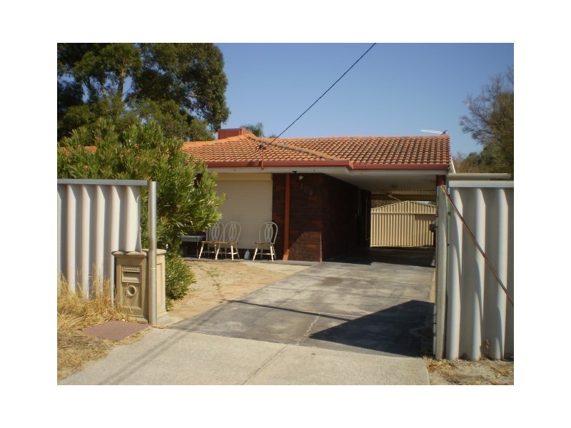 109 Third Avenue, Kelmscott WA 6111