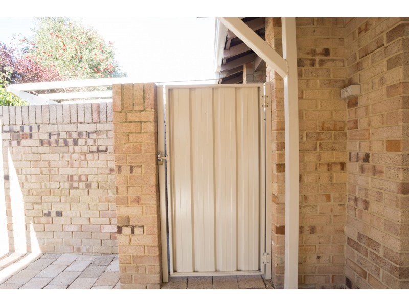 22/9 Brentham Street, Leederville WA 6007