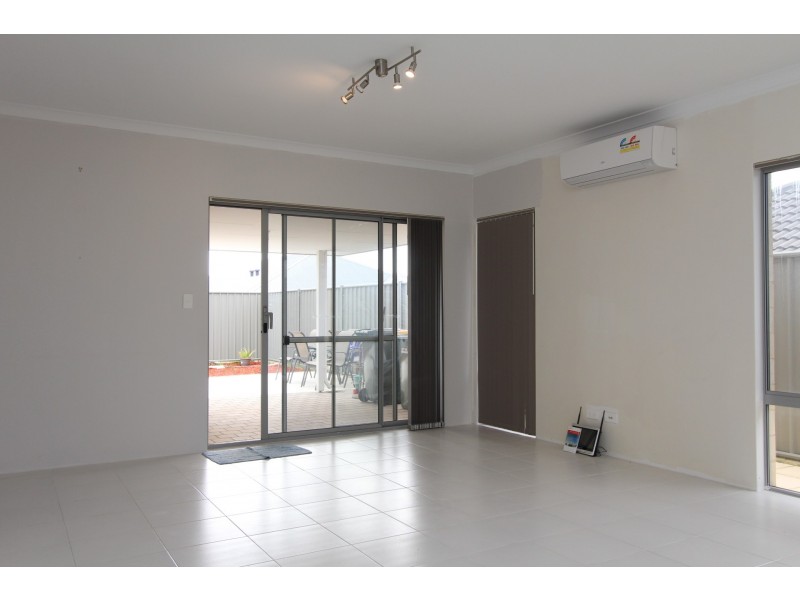 22 Bellingham Parade, Wellard WA 6170