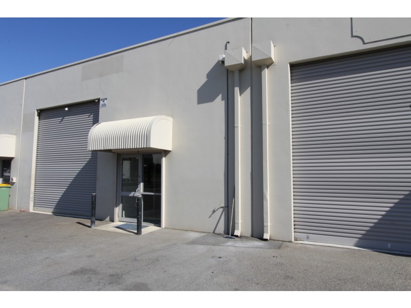 4/9 McCamey Avenue, East Rockingham WA 6168