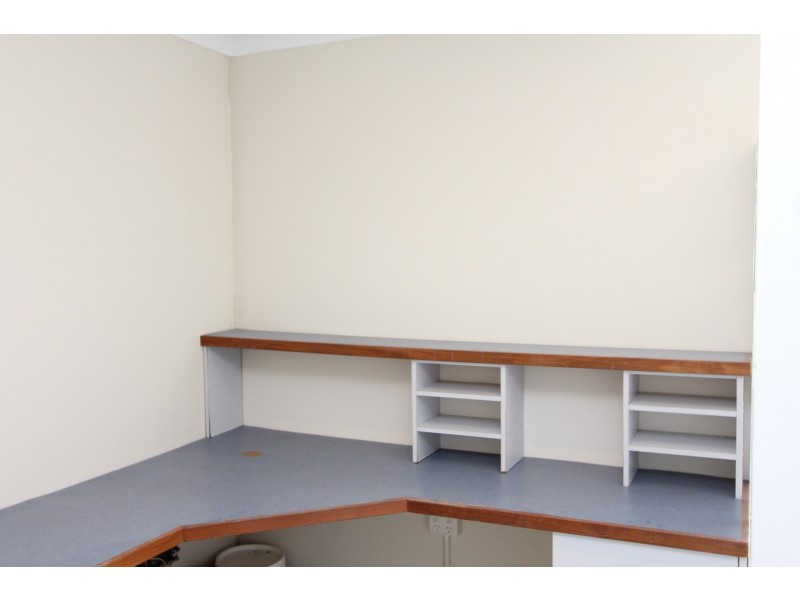 4/9 McCamey Avenue, East Rockingham WA 6168