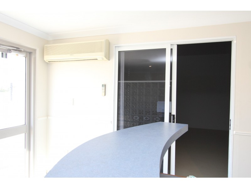 4/9 McCamey Avenue, East Rockingham WA 6168