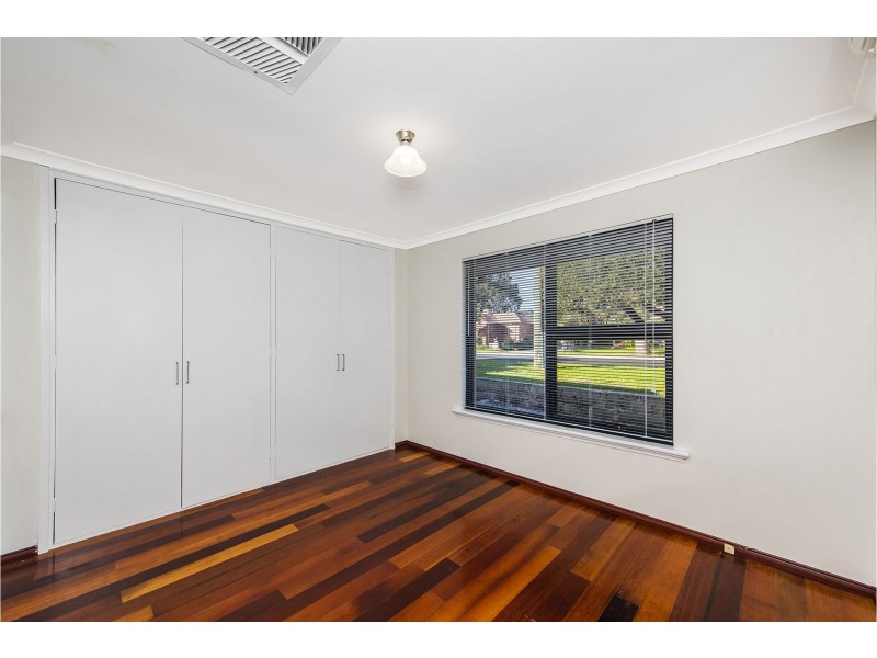 4 Tuck Street, Armadale WA 6112