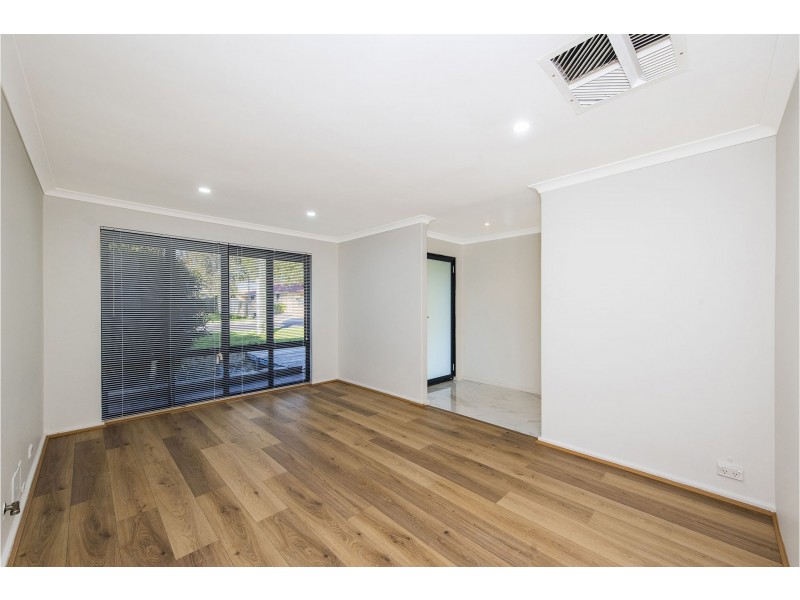 4 Tuck Street, Armadale WA 6112