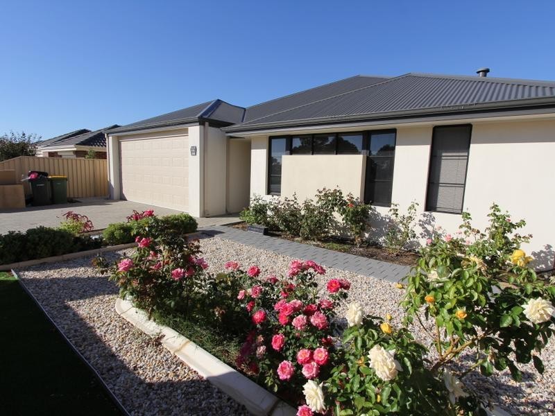 358 Westfield Road, Seville Grove WA 6112