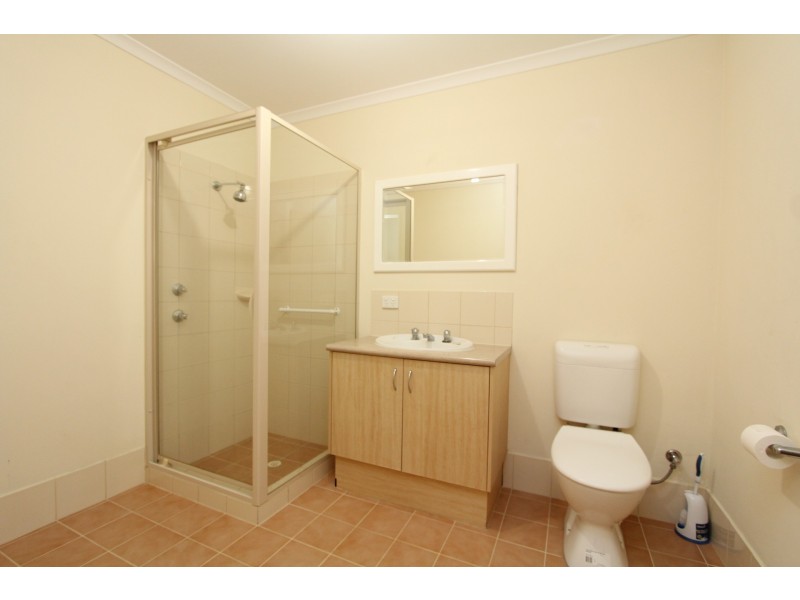 2/36 Streich Avenue, Kelmscott WA 6111