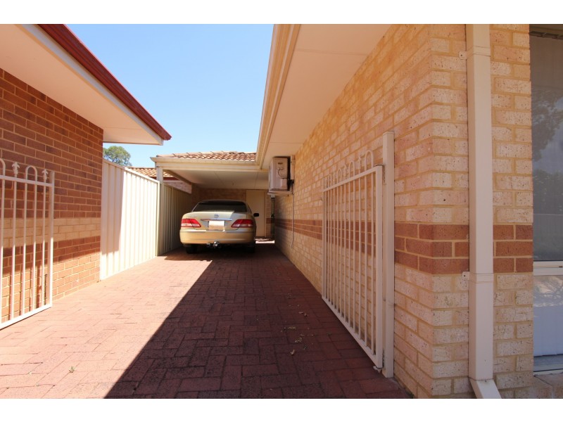 2/36 Streich Avenue, Kelmscott WA 6111